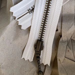 Vetoketju 35 cm Zipper Sweater, PetiteKnit