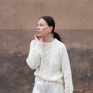 Urban Knit - Soft Shimo Sweater, in English