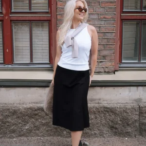 Nakoa - Everyday Midi Skirt, Black