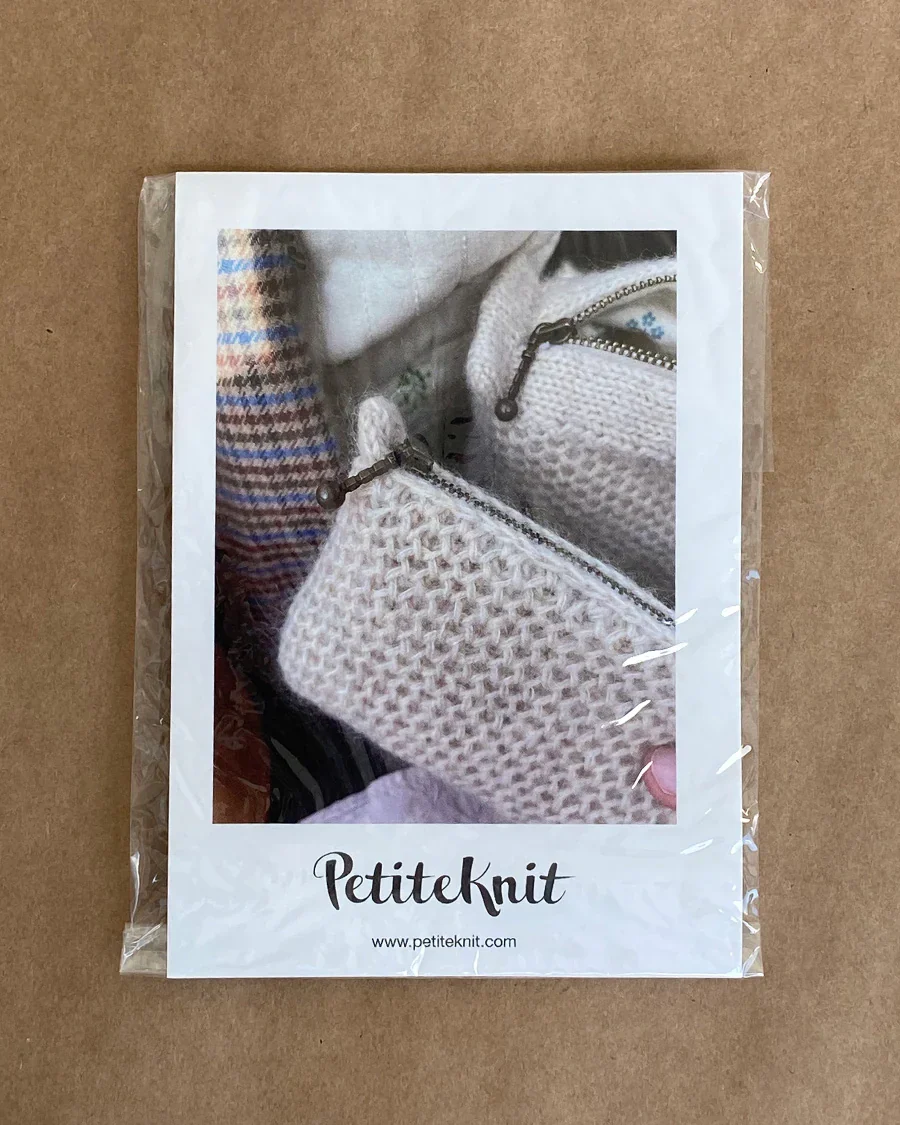 PetiteKnit vuorikangas (lining) laukkuihin 14 cm vetoketjulla